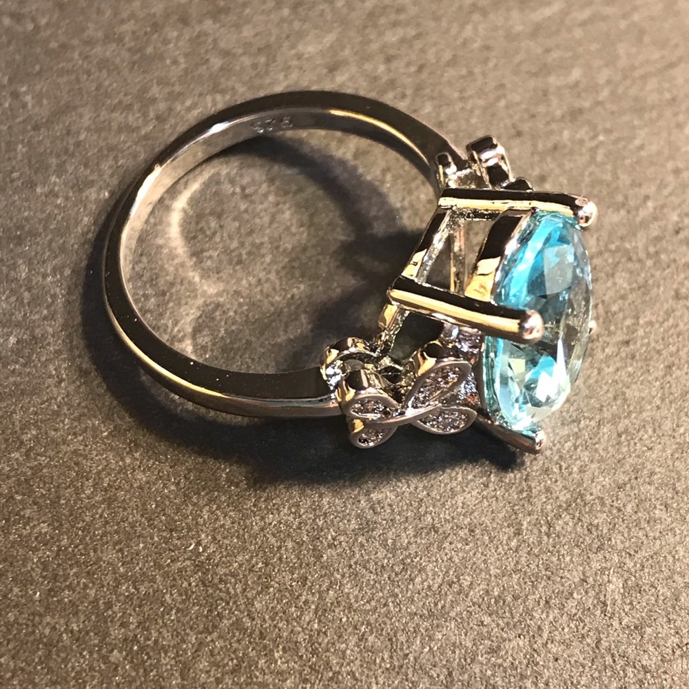 Blue topaz, Butterfly 925 Stamped ring - Picture 4 of 8